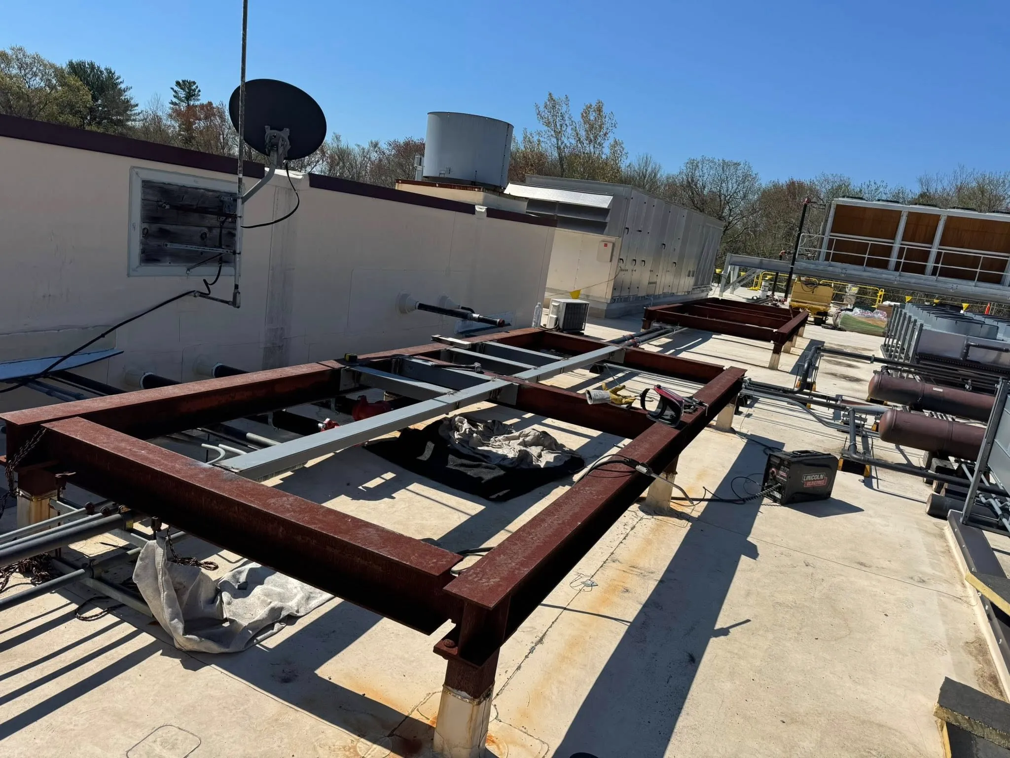 Commercial roof frame welding project